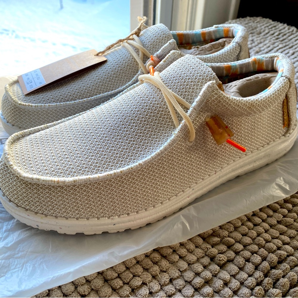 Authentic men’s Hey Dudes